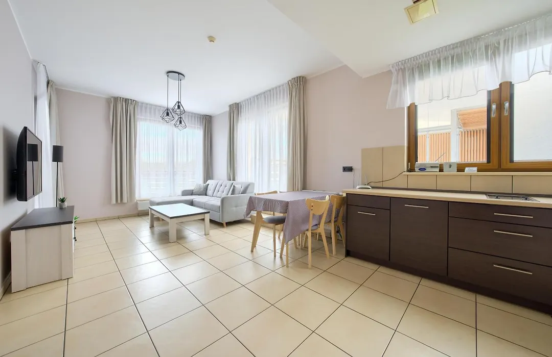 ApartamentyPrzyMorzu Olympic Park z Prywatnym Tarasem z Widokiem Na Morze-1