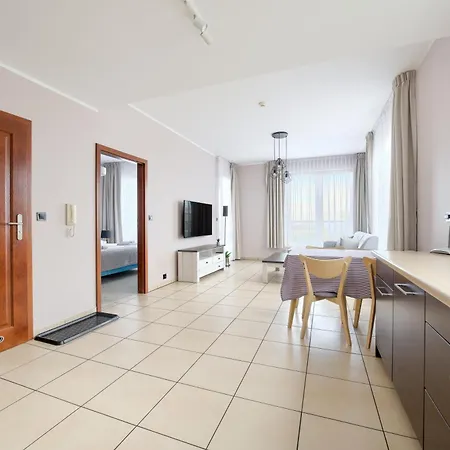 ApartamentyPrzyMorzu Olympic Park z Prywatnym Tarasem z Widokiem Na Morze-3